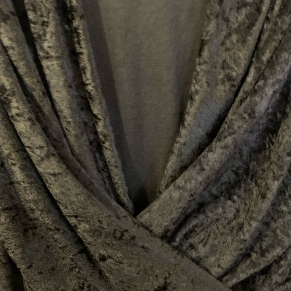 Guess Crushed velour body suit - Picture 3 of 7